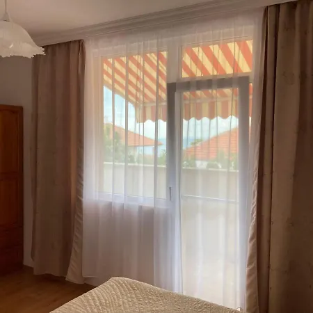 Saint Vlas Veranda דירה